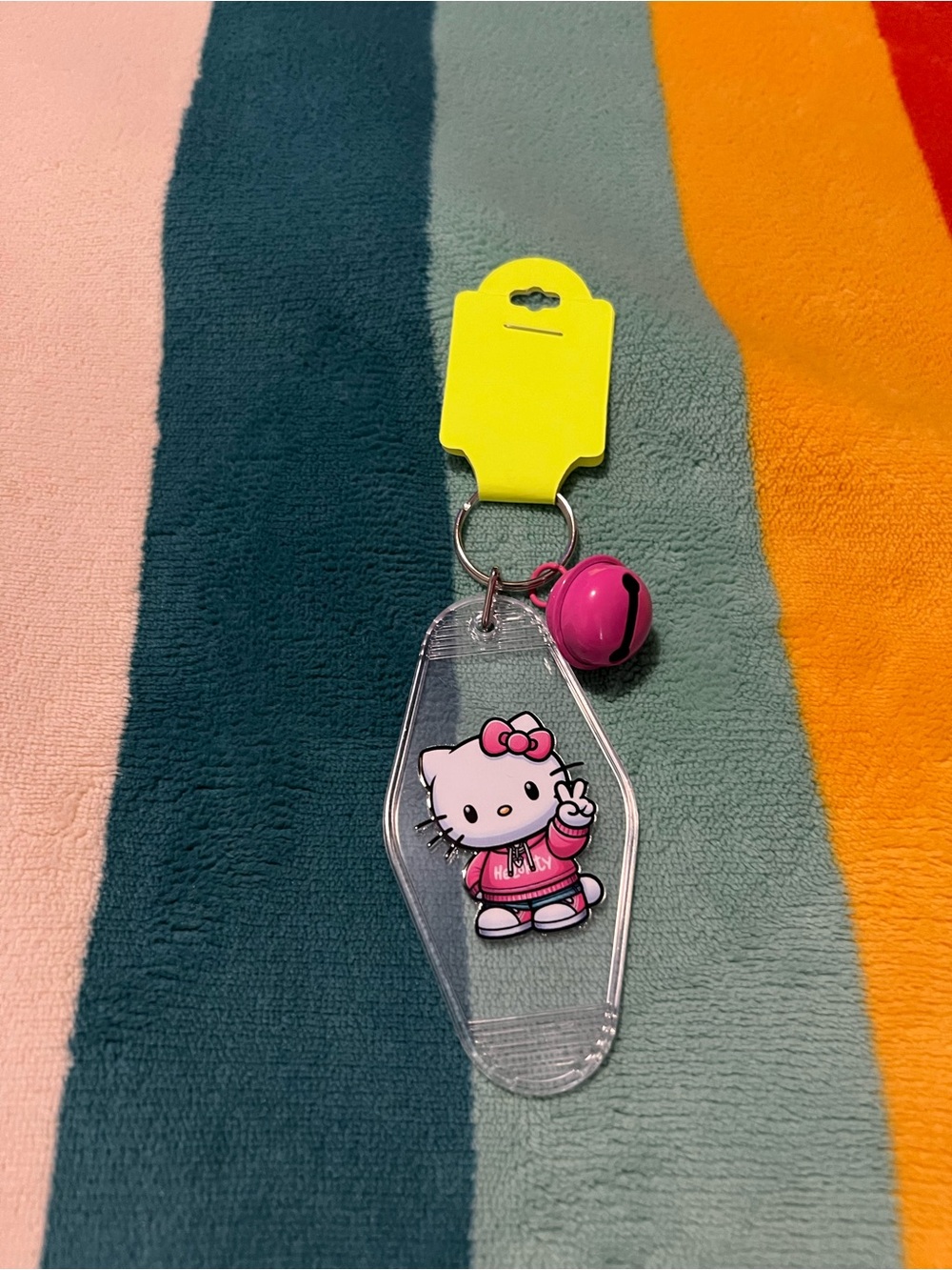 Hello Kitty Keychain ✌️ - Picture 3 of 4